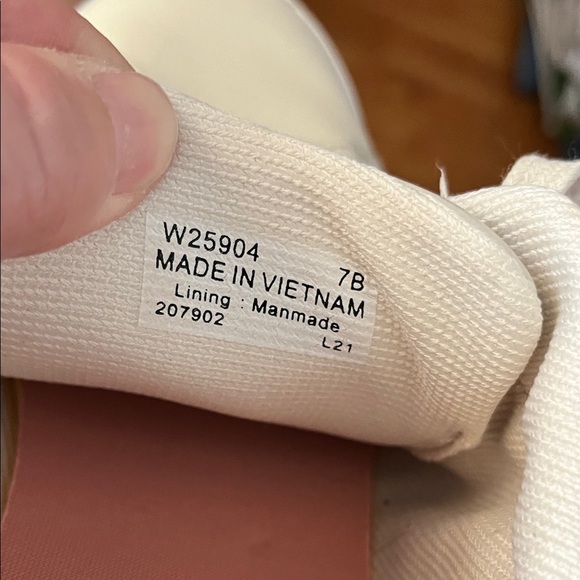 Cole Haan Molly Women's Cream Sneakers Size 7B - Picture 6 of 6